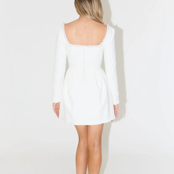 Odd Muse - The Ultimate Muse Pearl Dress - Picture 2 of 5